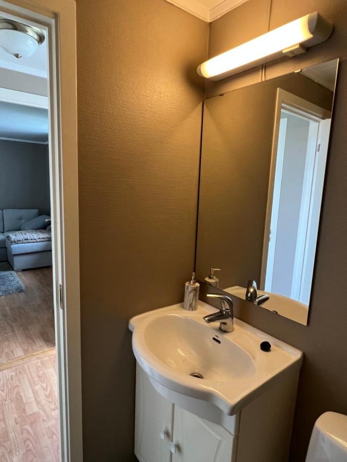 Sentralt i Fredrikstad gratis parkering Exteriör bild