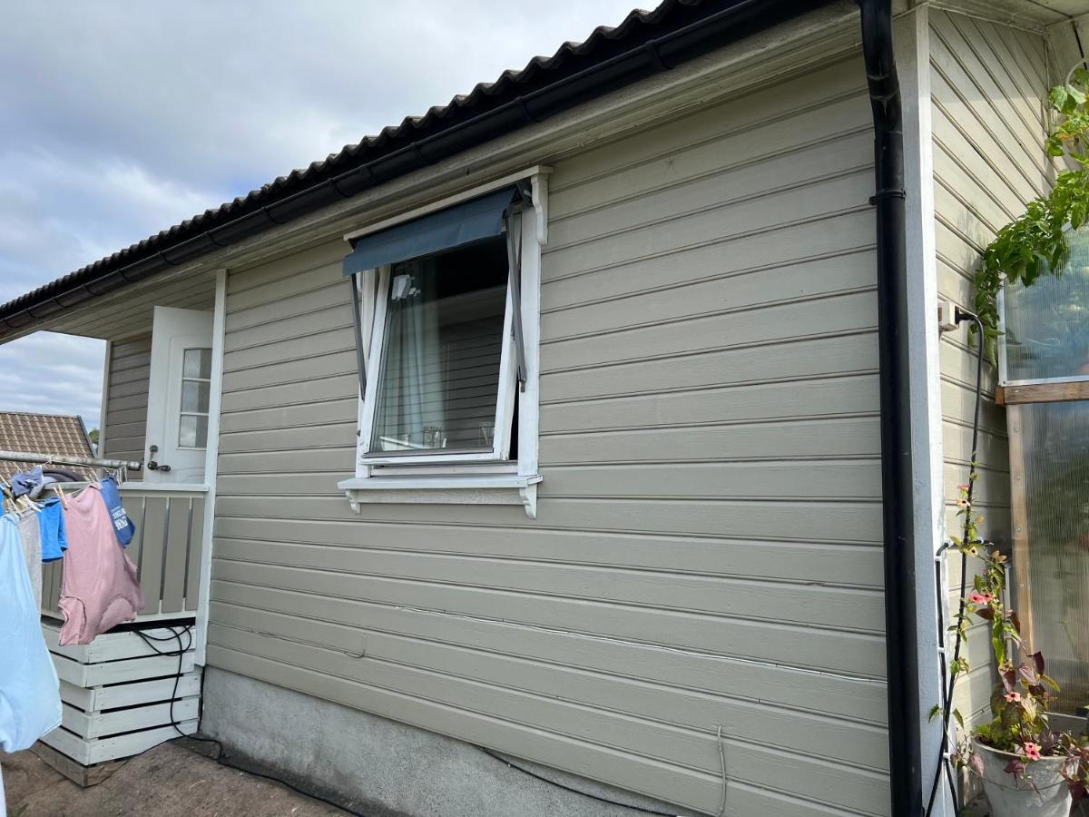 Sentralt i Fredrikstad gratis parkering Exteriör bild